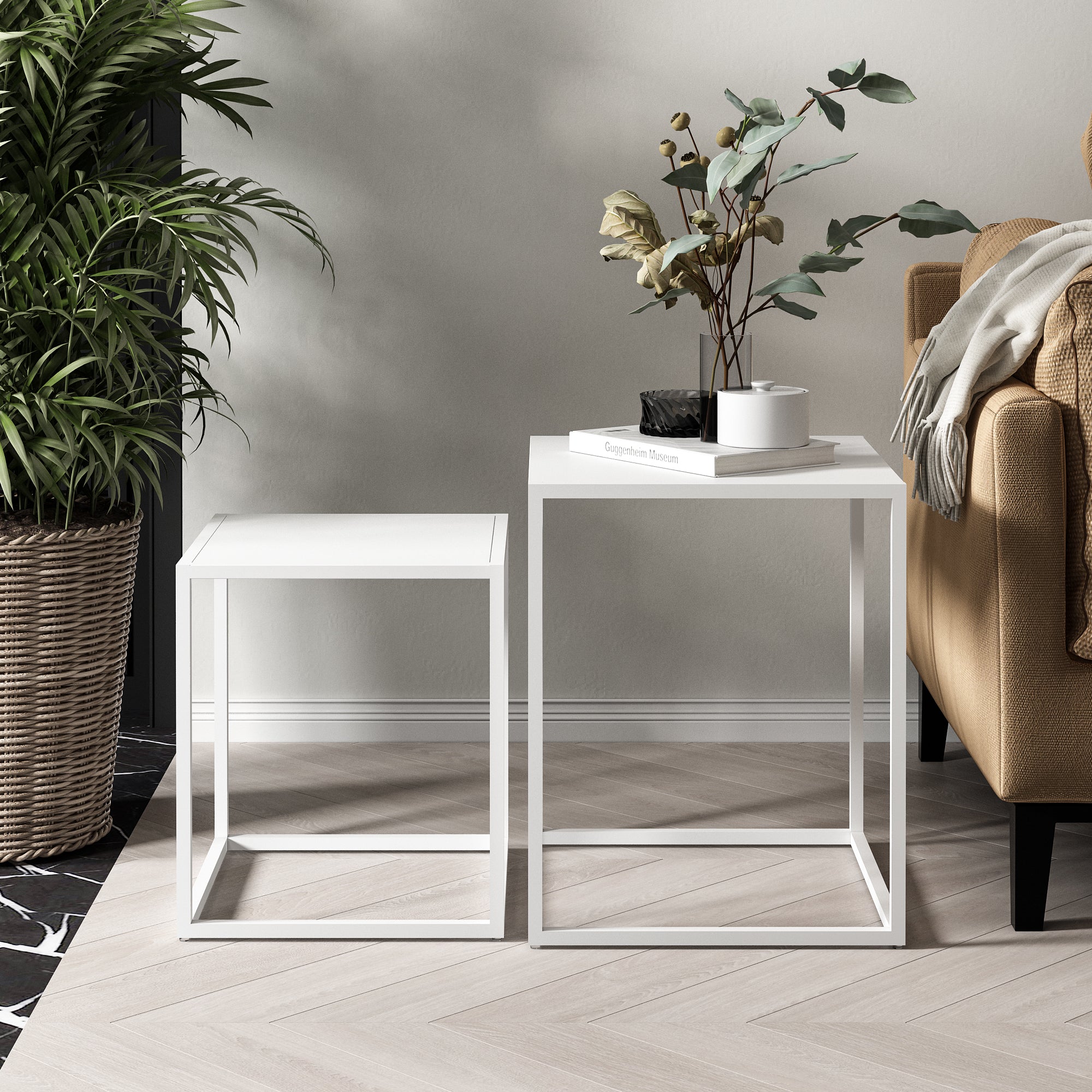 Set di 2 Tavolini Vejen Sovrapponibili Piano Quadrato - Acciaio Bianco opaco [en.casa]