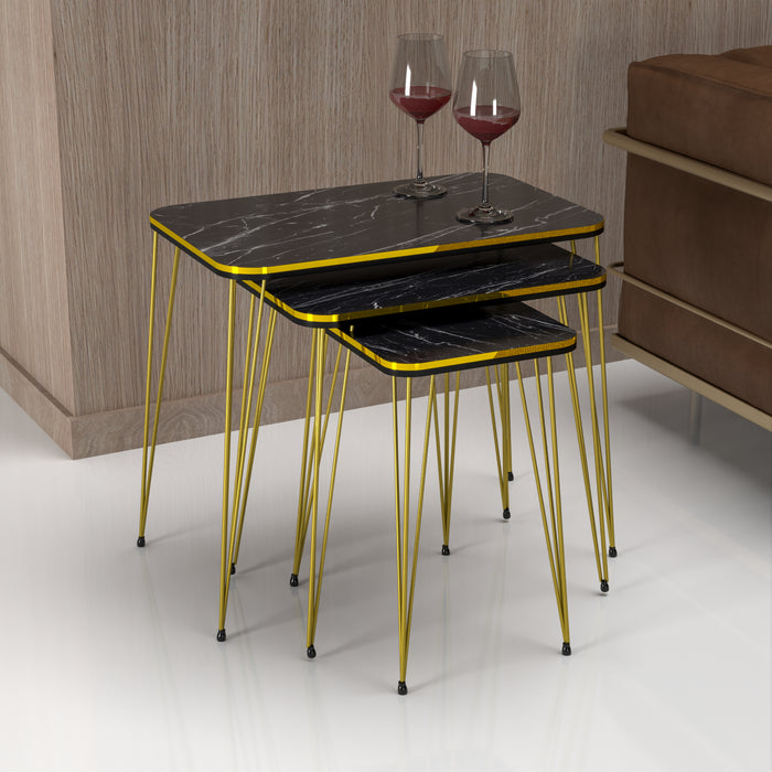 Set 'Rudkøbing' 3 Tavolini Sovrapponibili Gambe a Forcina e Piano Quadrato - Effetto Marmo Nero / Oro [en.casa]