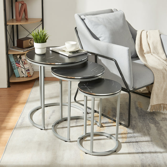 Set Bornholm 3 Tavolini Sovrapponibili con Piani Rotondi in Effetto Marmo Nero [en.casa]