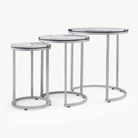 Set Bornholm 3 Tavolini Sovrapponibili con Piani Rotondi in Effetto Marmo Bianco [en.casa]