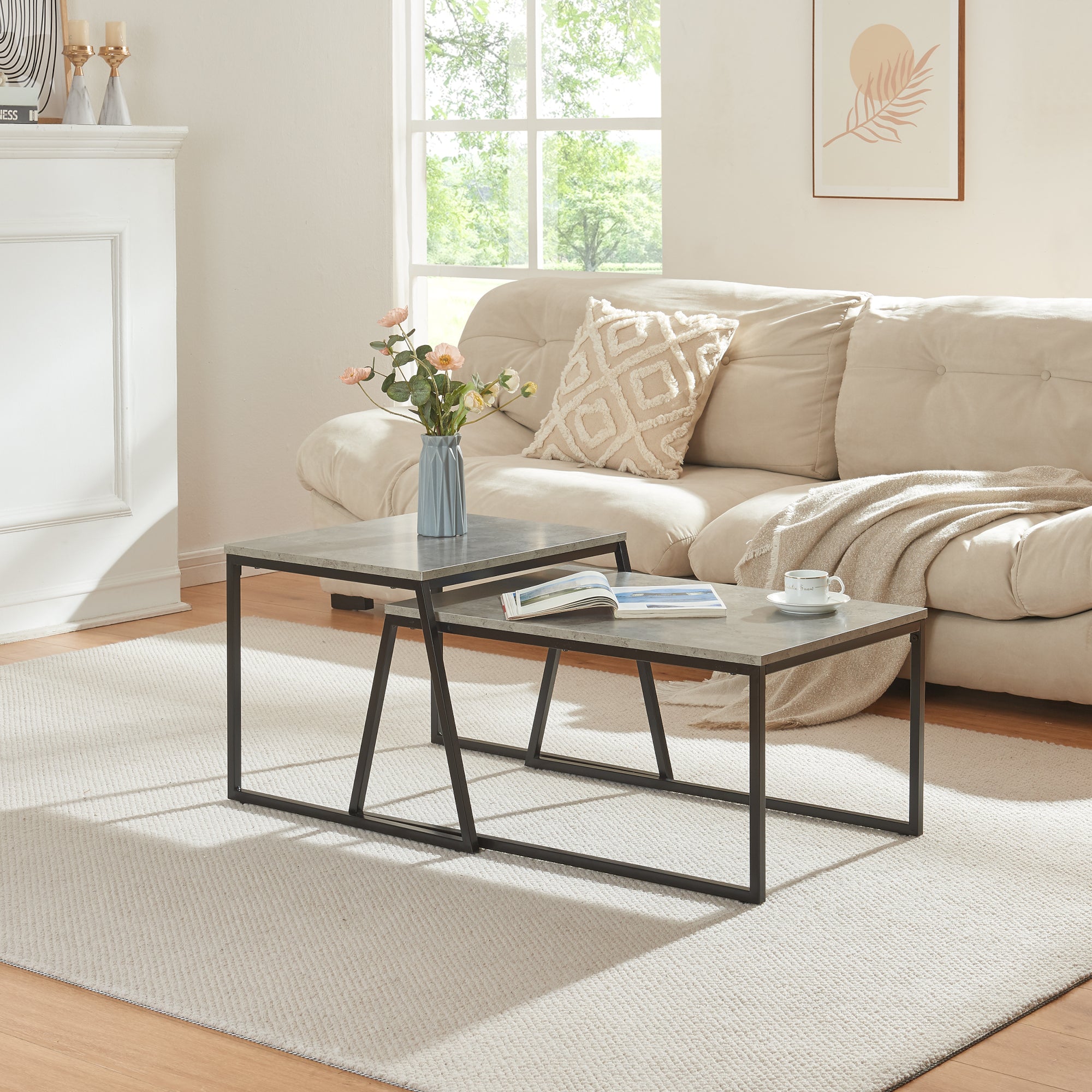 Set Hyllestad 2 Tavolini Sovrapponibili - Effetto Cemento / Nero [en.casa]