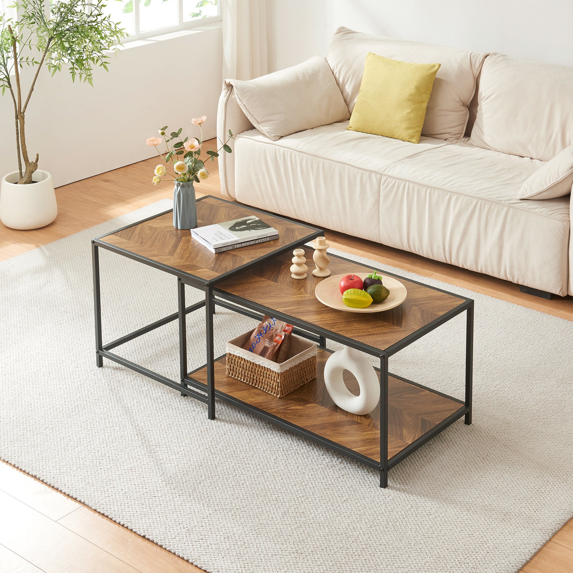 Set di 2 Tavolini da Salotto Kurghore di Diverse Misure - Nero/Effetto Rovere Scuro [en.casa]