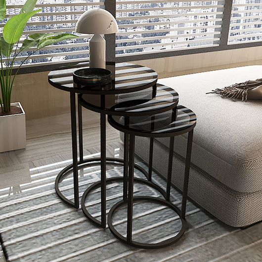 Set di 3 Tavolini Bassi 'Kyyjärvi' Sovrapponibili con Piano Tondo in Vetro Fumè Grigio [en.casa]