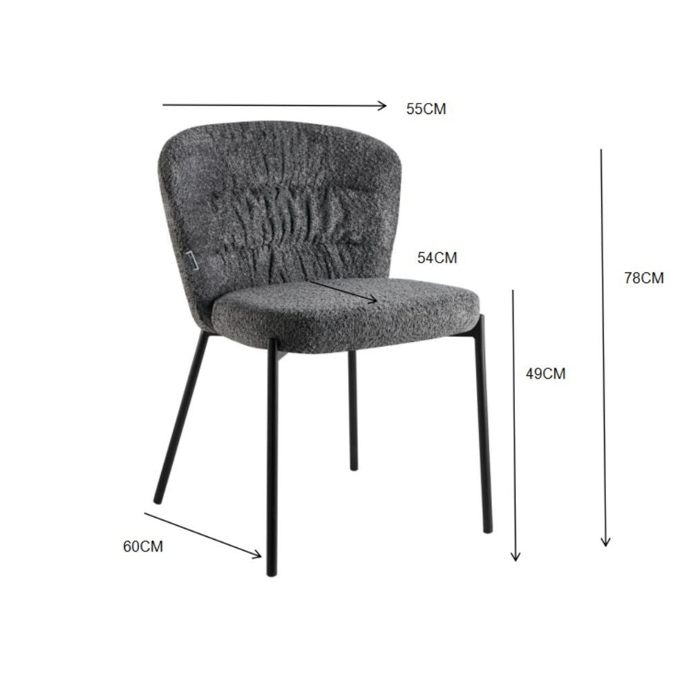 Sedia imbottita Cami in tessuto teddy azzurro polvere