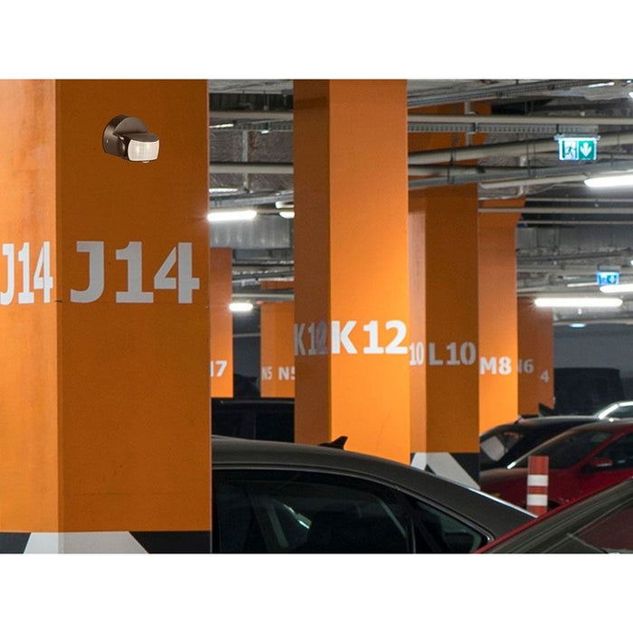 Sensore di Movimento Infrarossi IP65 Colore Nero Montaggio a Parete Soffitto Snodabile a 180° SKU-6610