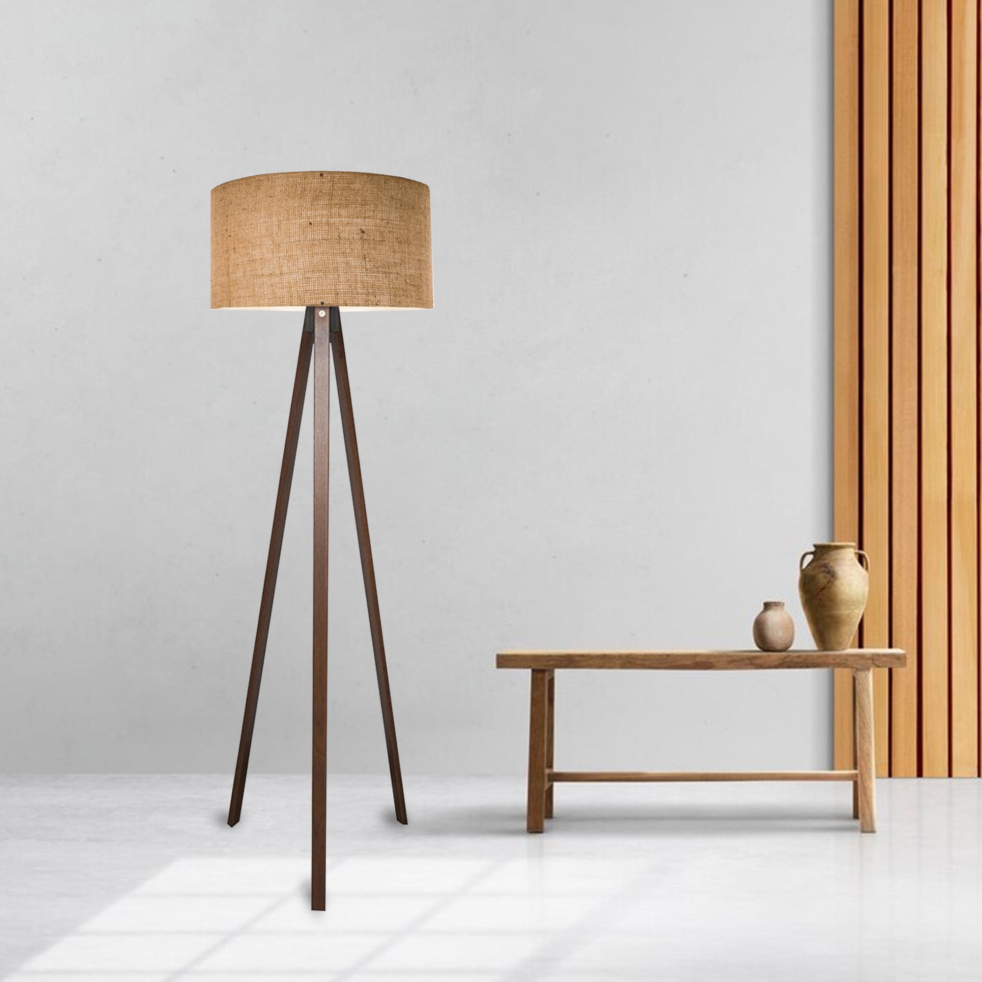 Lampada da Terra a Treppiede Newport Alta 140 cm Paralume Cilindrico - Marrone lux.pro