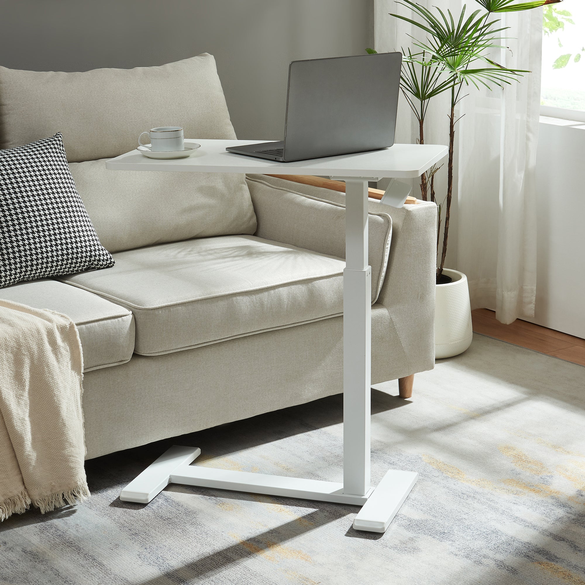 Tavolo per Notebook Klirg con Piano Regolabile in Altezza - Bianco [en.casa]