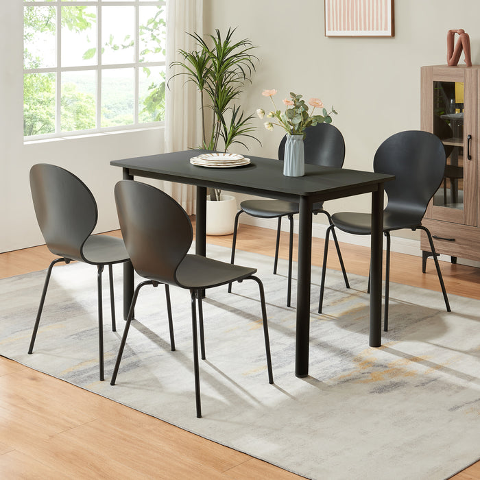 Set di 4 Sedie da Sala ETNE Impilabili - Nero [en.casa]