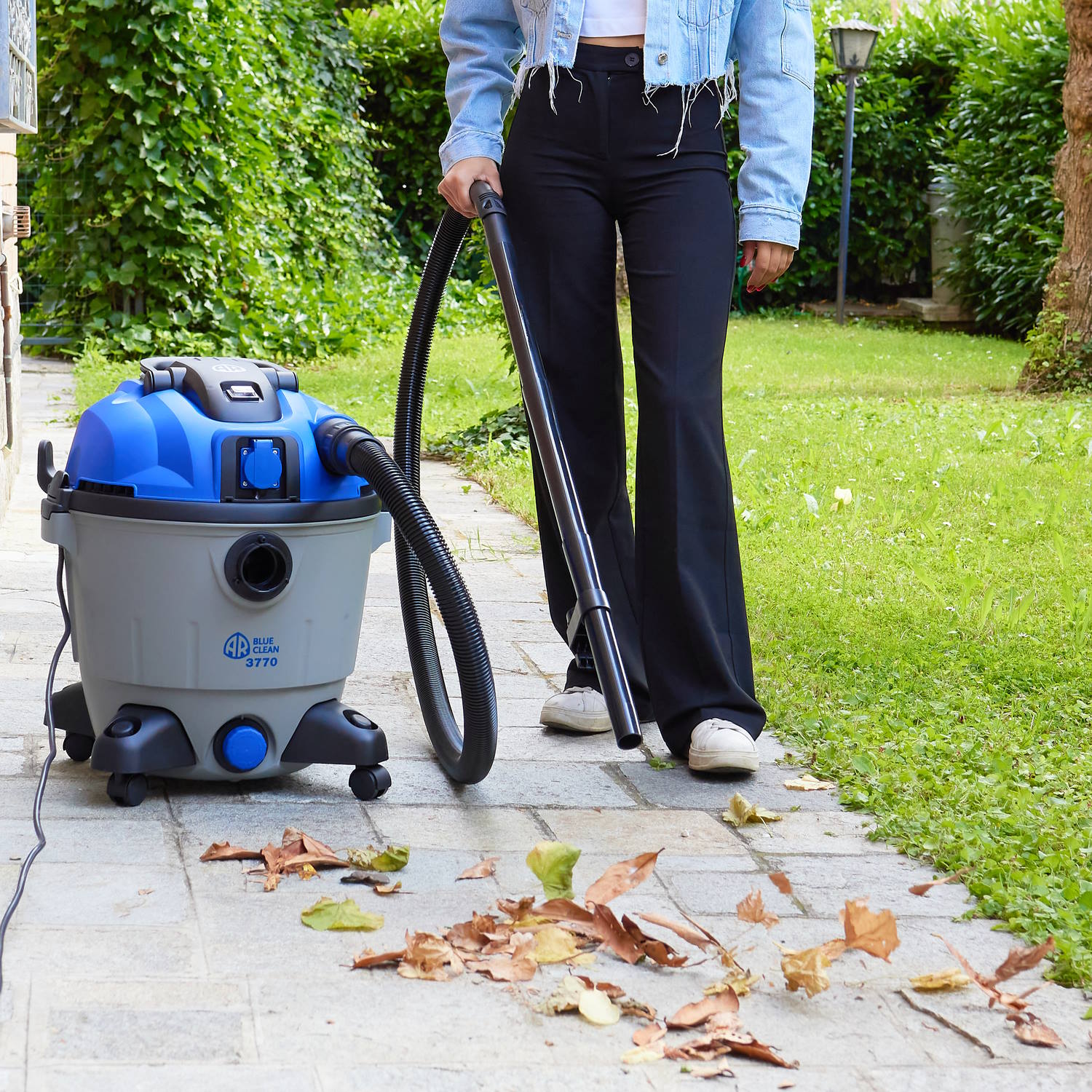 AR Blue Clean Aspiratore Solidi e Liquidi 3770 (1600 W, 35 l)