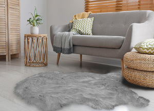 Tappeto Peloso In Pelliccia Ecologica Sagomato Modello Stoccolma Varie Misure - 60x90cm - Perla