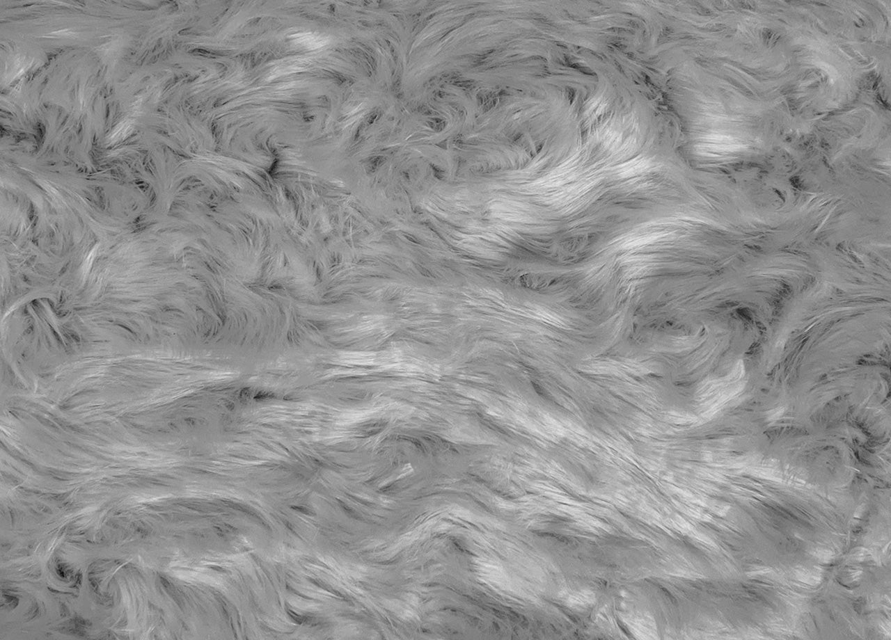 Tappeto Peloso In Pelliccia Ecologica Sagomato Modello Stoccolma Varie Misure - 60x90cm - Perla