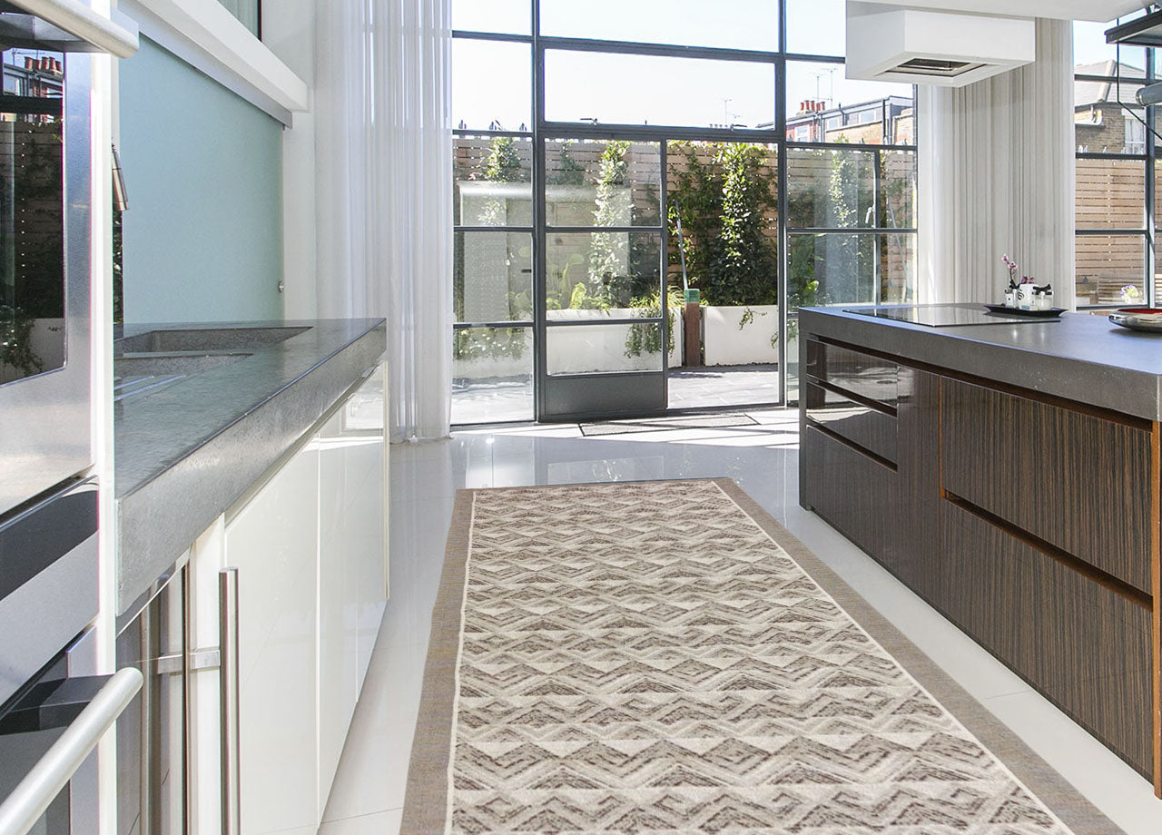 Tappeto Passatoia Cucina Corsia Retro Antiscivolo Disegni New Varie Fantasie By Suardi - 55x115 - Luxor Beige