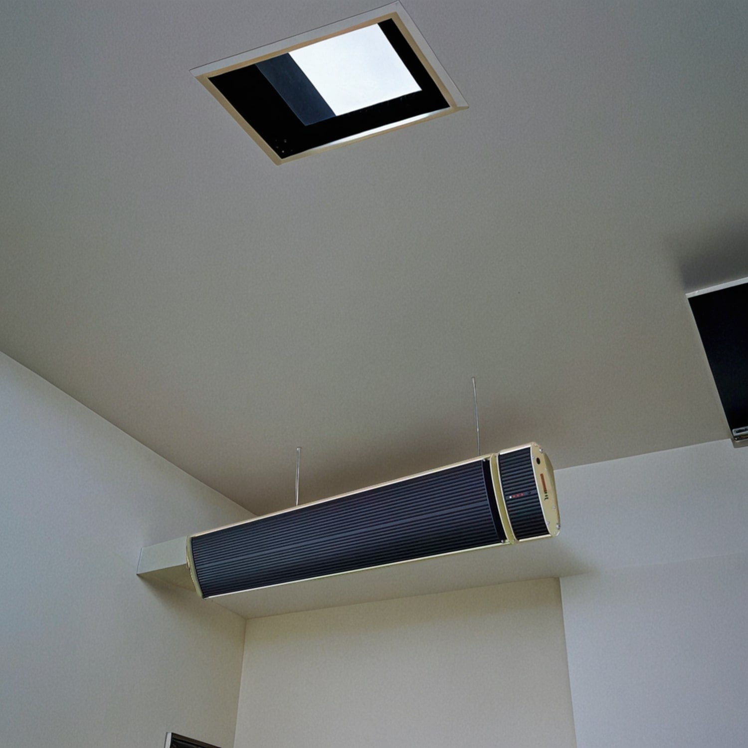 Mpc Tarifa 1500w Riscaldatore a Infrarossi In Ceramica Da 1500w Nero Nessuna Emissione Di Luce Elemento Riscaldante In Alluminio Estruso Rivestimento Ceramico Nero Telecomando Ip65