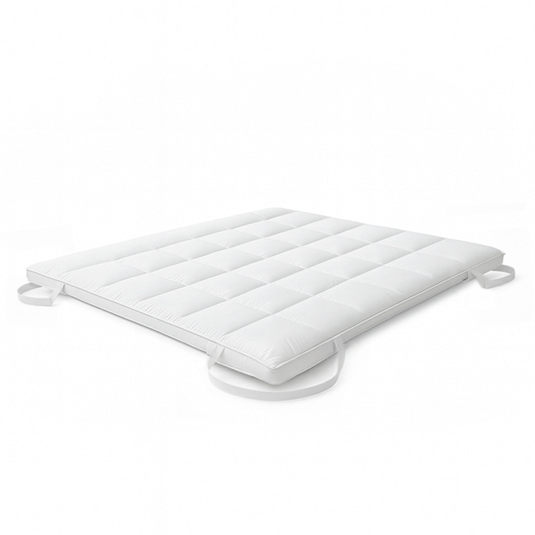 The White Stone Topper 160x190 cm in Ovatta da 500 gr | Coprimaterasso Imbottito | Rivestimento in Microfibra Traspirante, Con Elastici agli Angoli | Protezione Materasso