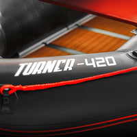 Turner 420 - Gommone Tender Gonfiabile 4,2m per 5+1 Persone con Remi e Accessori Fondo in Legno Sintetico Nero
