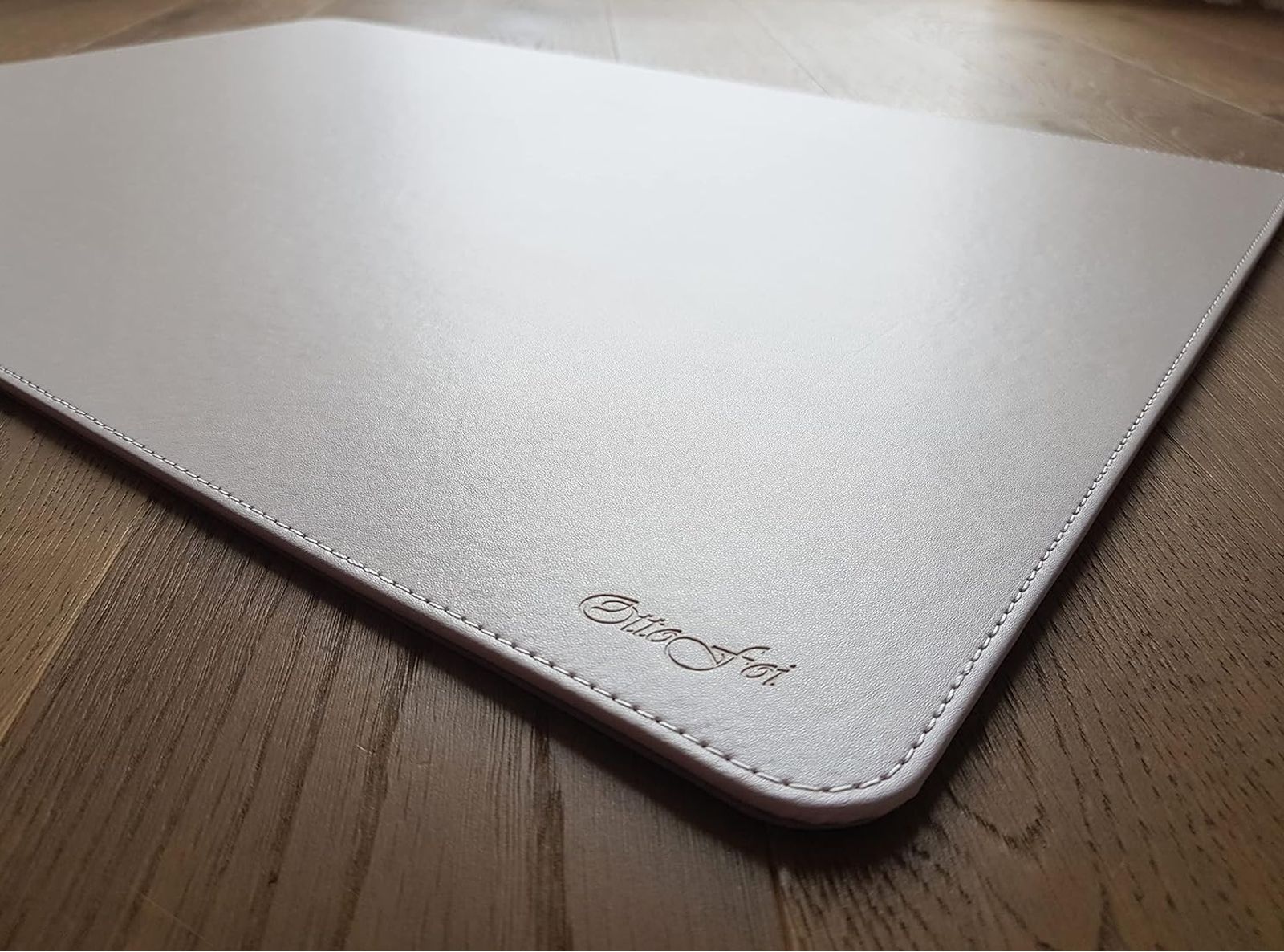 Tappetino Sottomano OttoFoi Scrivania in Simil Pelle Rigido Dimensioni 65 x 45 per Ufficio e Casa Beige