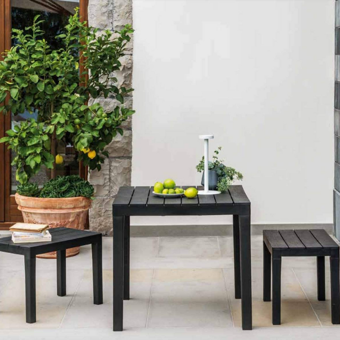 Tavolo quadrato da giardino 78x78x72h cm in plastica effetto legno colore antracite Tomaino