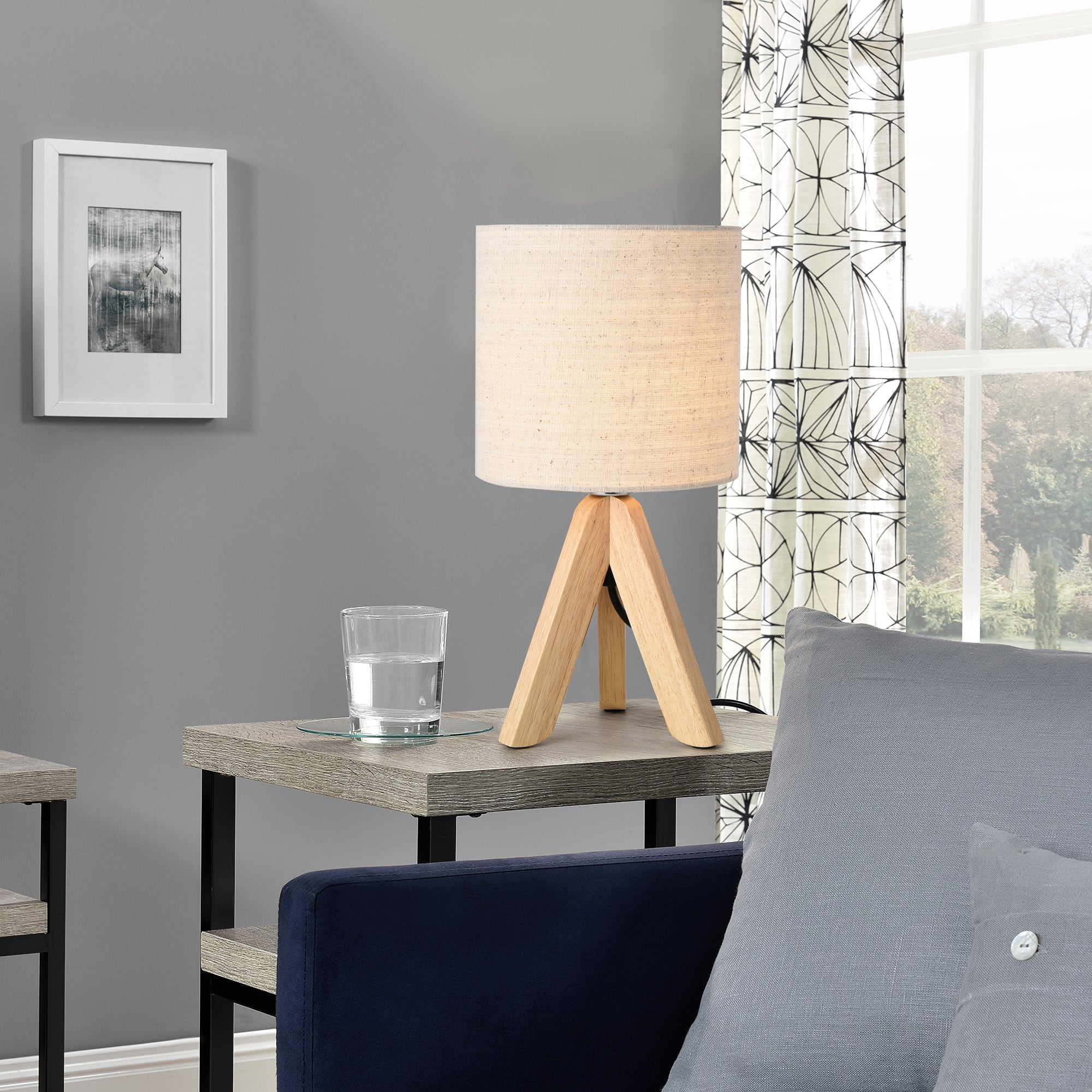 Lampada da Tavolo Koblenz con Struttura a Treppiede in Legno - Beige lux.pro