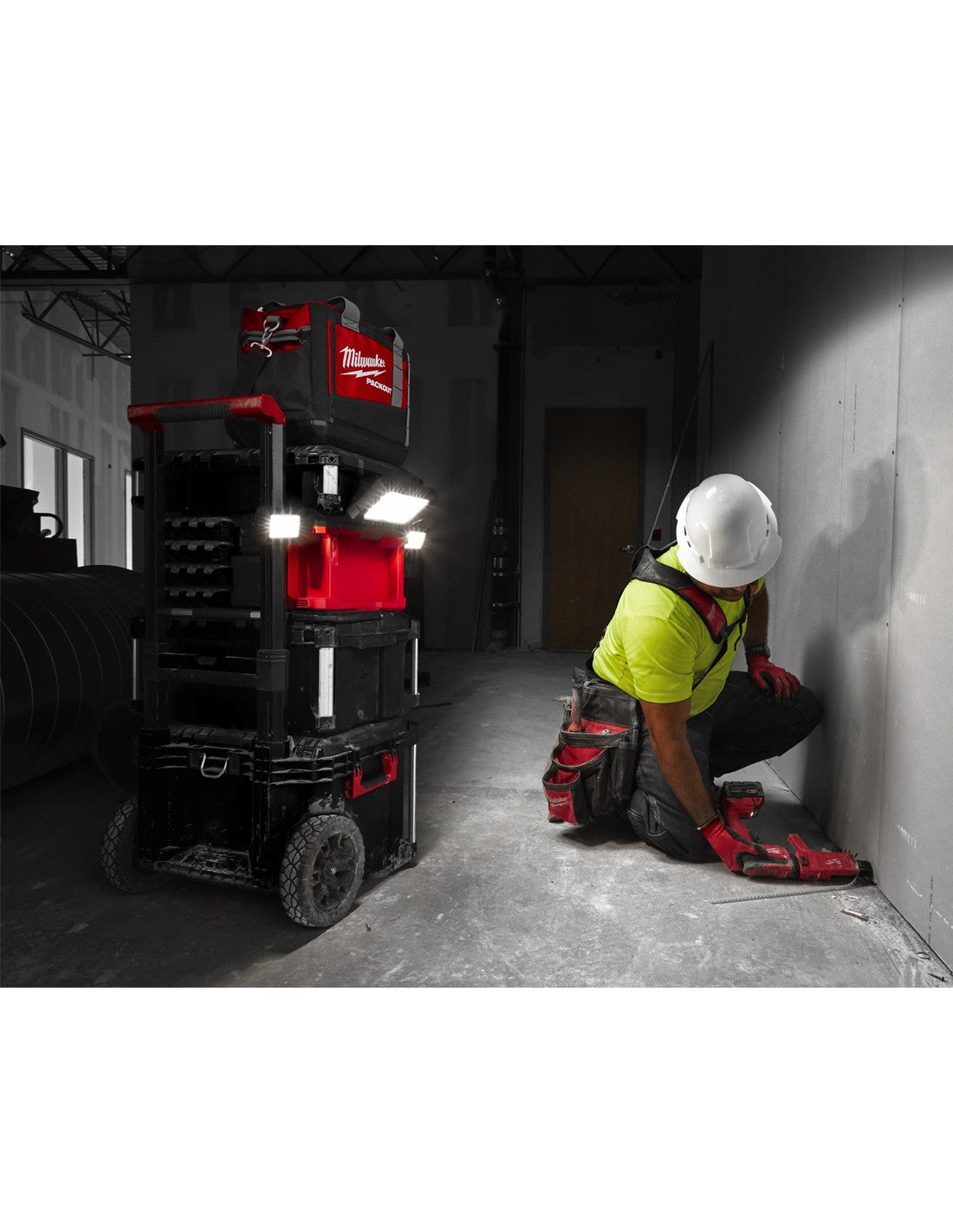 Torcia LED Milwaukee M18POALC-0 (Solo corpo)