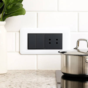 Vimar eikon round placca in metallo bianco antico elegante *** numero posti 4 posti, confezione 1