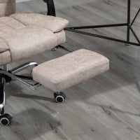 Sedia da Ufficio Girevole con Funzione Reclinabile, Poggiapiedi, Sedile Regolabile in Altezza, Sedia da Scrivania, Microfibra, Plastica, Metallo, Nylon, 63 x 71 x 110-118 cm, Beige