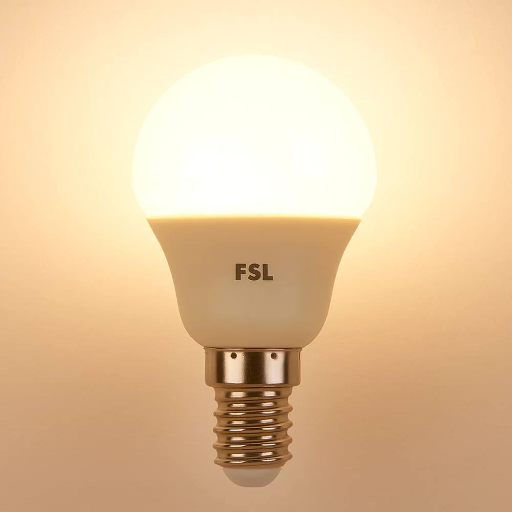 Lampada led sfera fsl 7,5w e14 luce calda 3000k classe energetica f