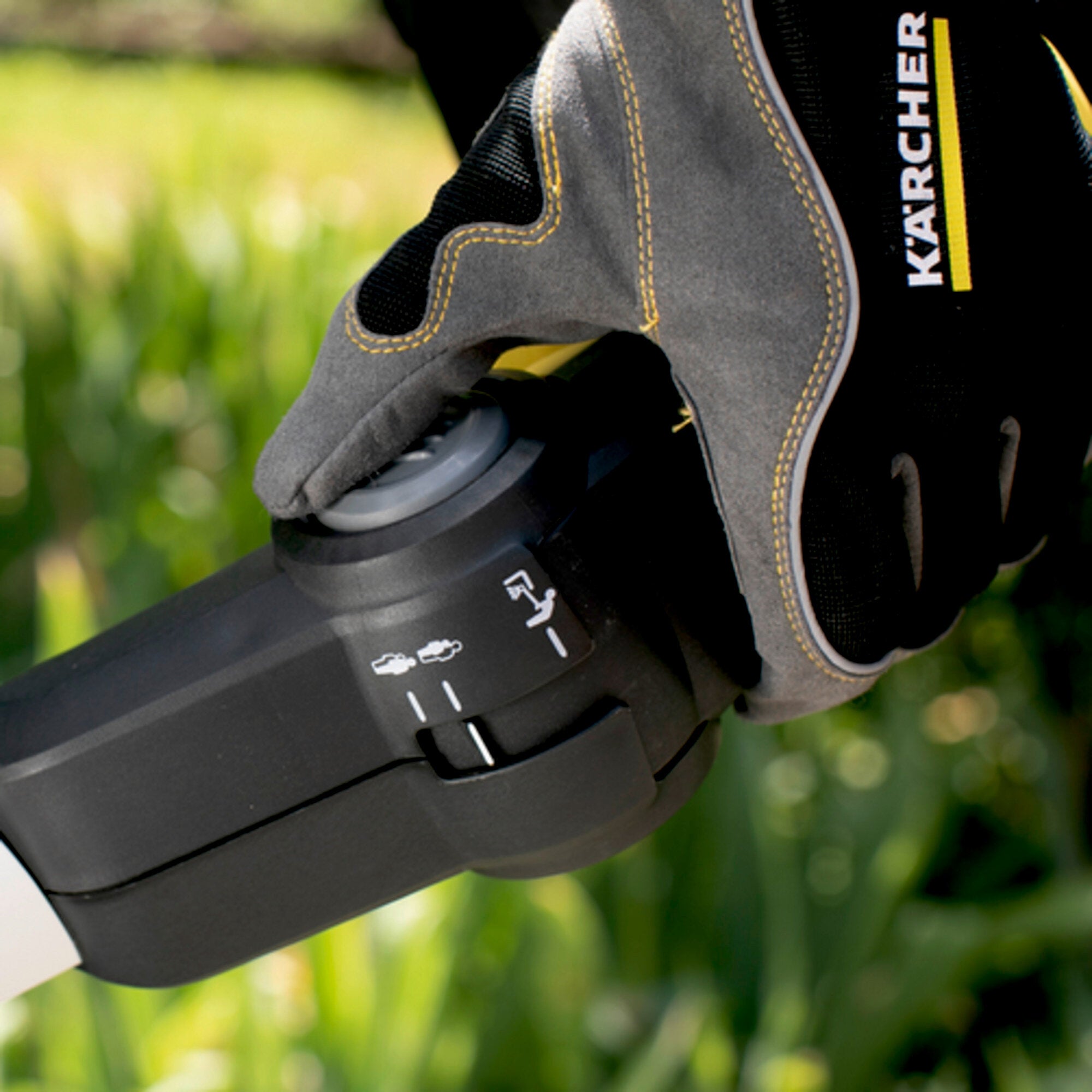 KARCHER Toglierbacce a batteria WRE 18-55 - Dispositivo alimentato a batteria: 1  - Piattaforma batteria: Piattaforma Battery Power+ 18 V  - Velocità della spazzola: 2300  2800 rpm