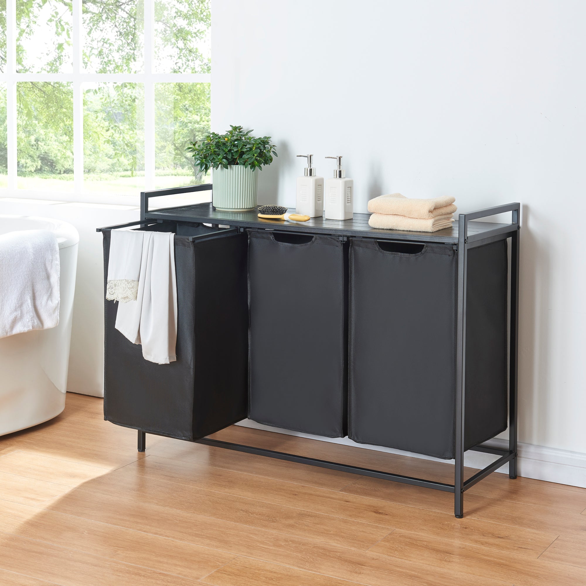 Mobile Portabiancheria Saltvik Sacchi Rimovibili Capienza 3x 45 L - Nero [en.casa]