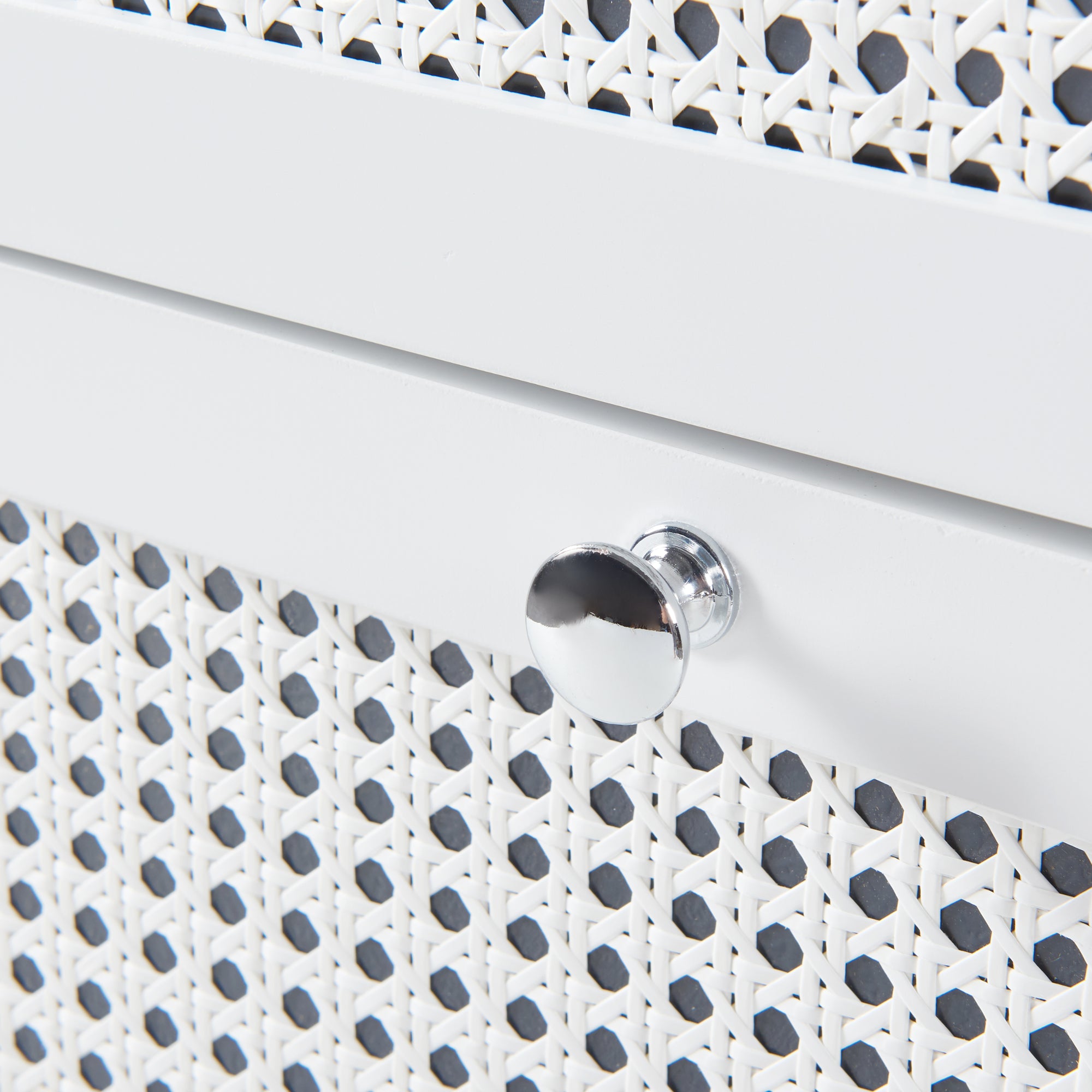 Mobile Portabiancheria Karlsøy con Contenitore Rimovibile e Cassetto - Bianco [en.casa]