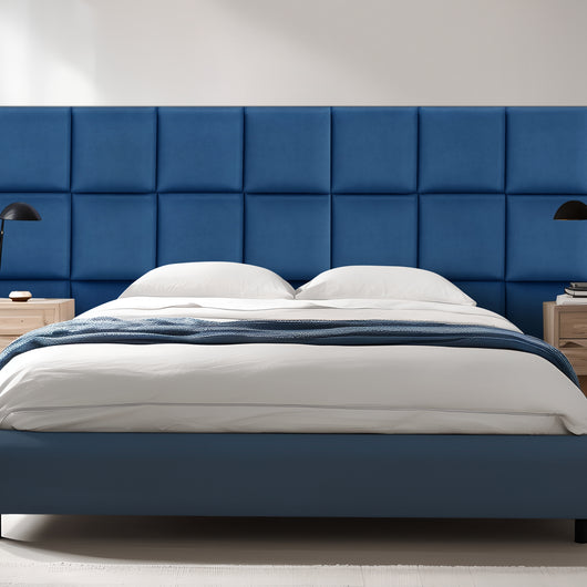 Set Carpino di 4 Pannelli Murali Imbottiti Rivestiti in Tessuto Velluto Blu Marino 30x30 cm [neu.haus]