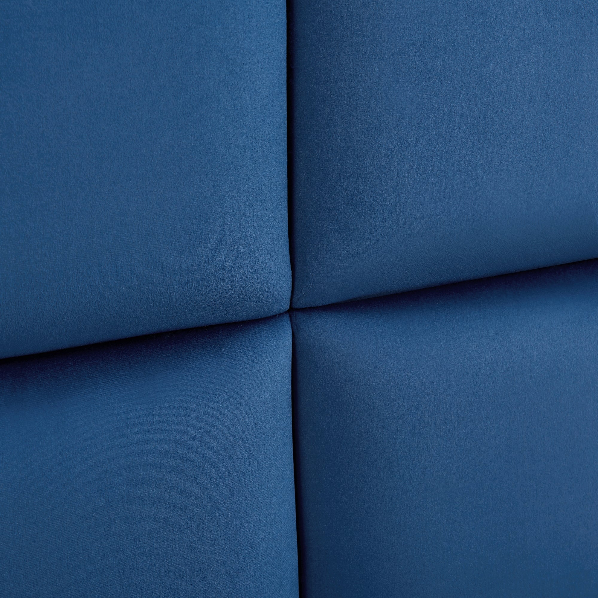 Set Carpino di 4 Pannelli Murali Imbottiti Rivestiti in Tessuto Velluto Blu Marino 30x30 cm [neu.haus]