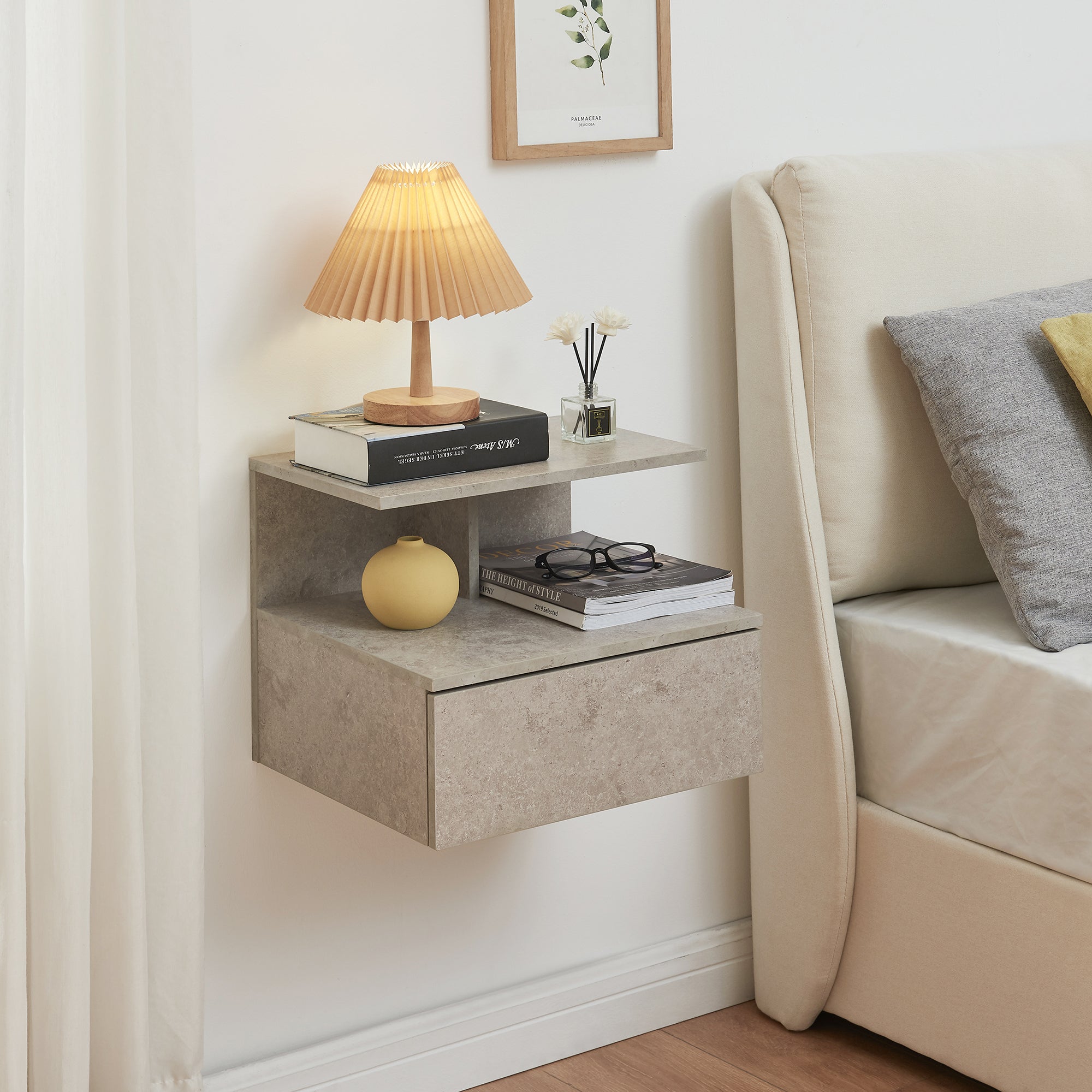 Comodino da Parete Amberg con Cassetto e Ripiani 40x35x31 cm - Effetto Cemento Chiaro [en.casa]