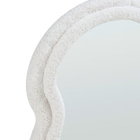 Specchio da Parete Brummen con Cornice in Peluche Morbida 80x60 cm Bianco [en.casa]