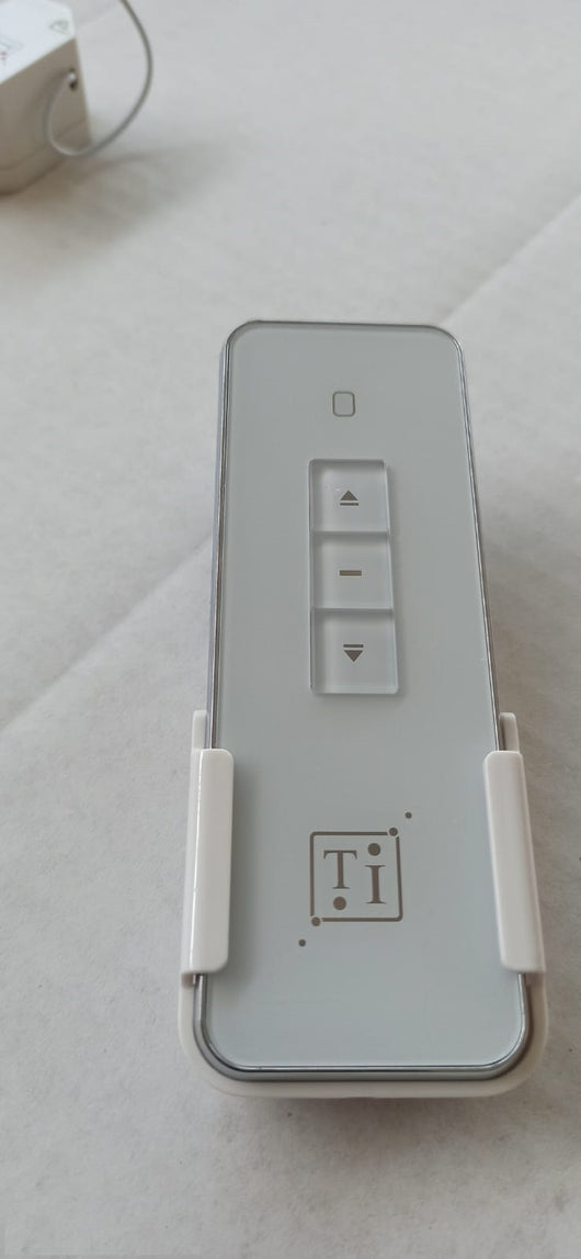 Kit tapparelle elettriche con telecomando 100 kg 50 Nm Rullo da 60 cm a 95 cm Completo con Molle di Sicurezza