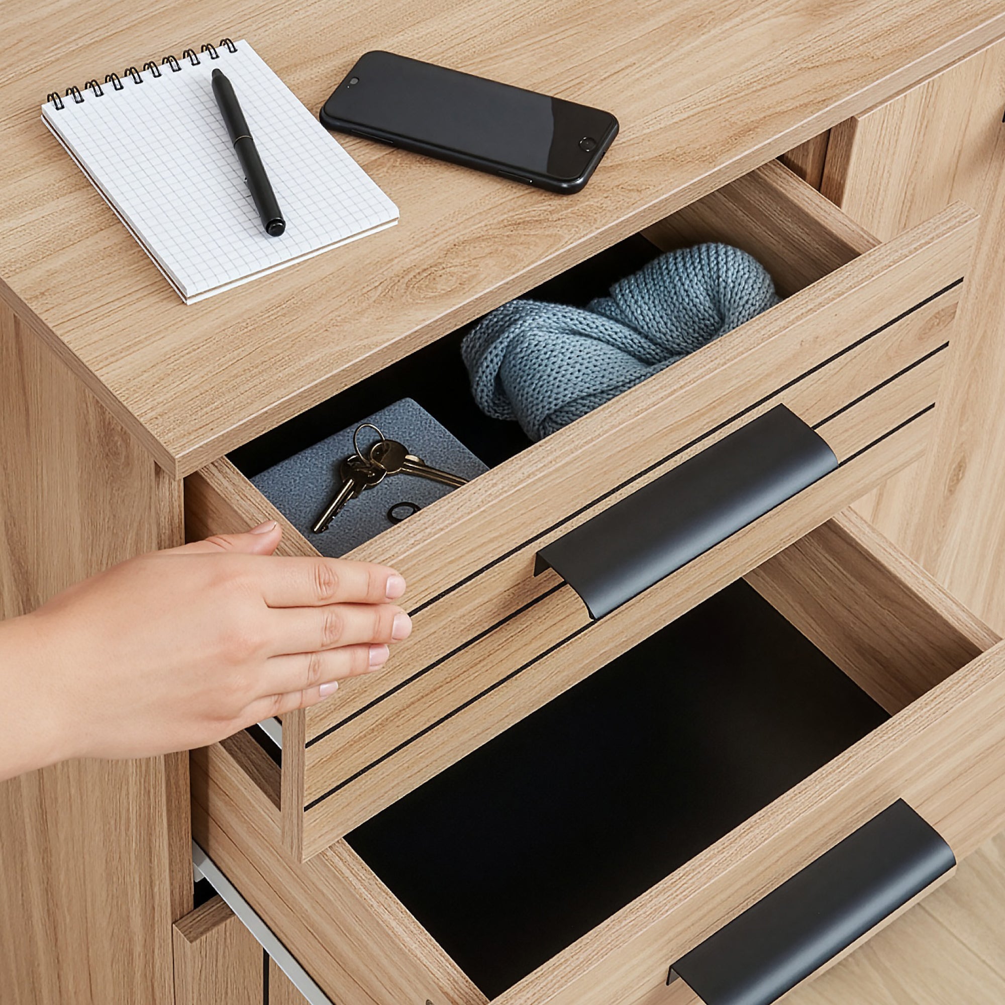 Credenza Noppen con Cassetti e Ante Mobile Contenitore 100x120x38 cm - Effetto Rovere [en.casa]