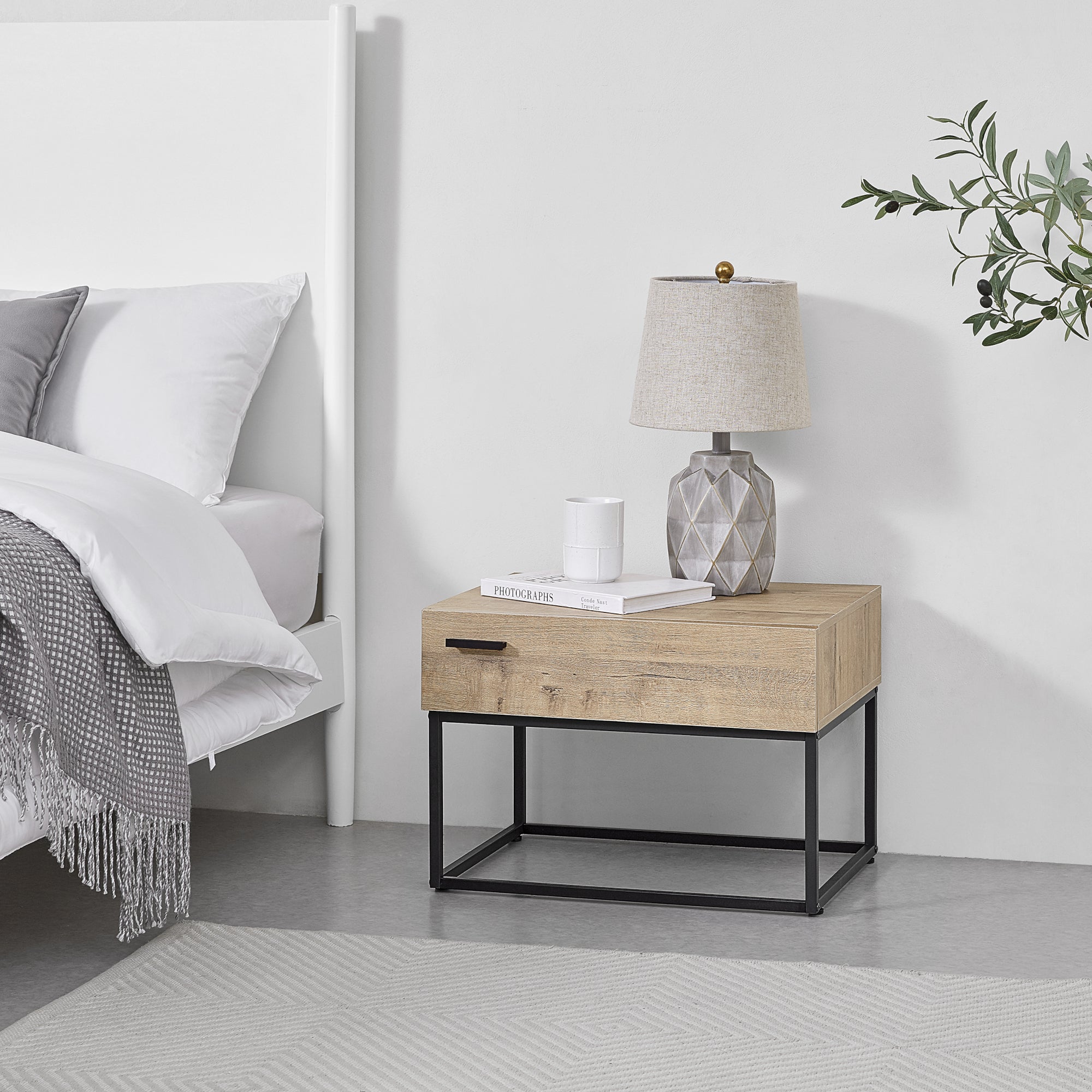 Set di 2 Comodini con Cassetto Hylte - Nero/Effetto Rovere [en.casa]