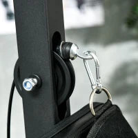 Stazione Fitness Multifunzione con Lat Machine, Sedile Regolabile e Supporto per Dischi, Nero