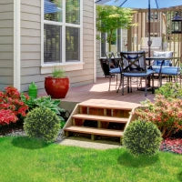 Set di 2 Piante Artificiali a Sfera con Foglie di Cedro per Casa e Giardino Ø45 cm, Verde