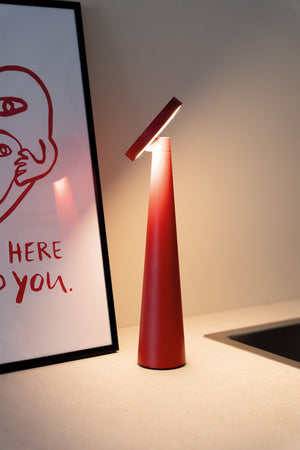 Zafferano Lampada da Tavolo Ricaricabile Angelina - Senza Fili, Testa Orientabile, Controllo Touch, Design Moderno per Interni - Colore Nero