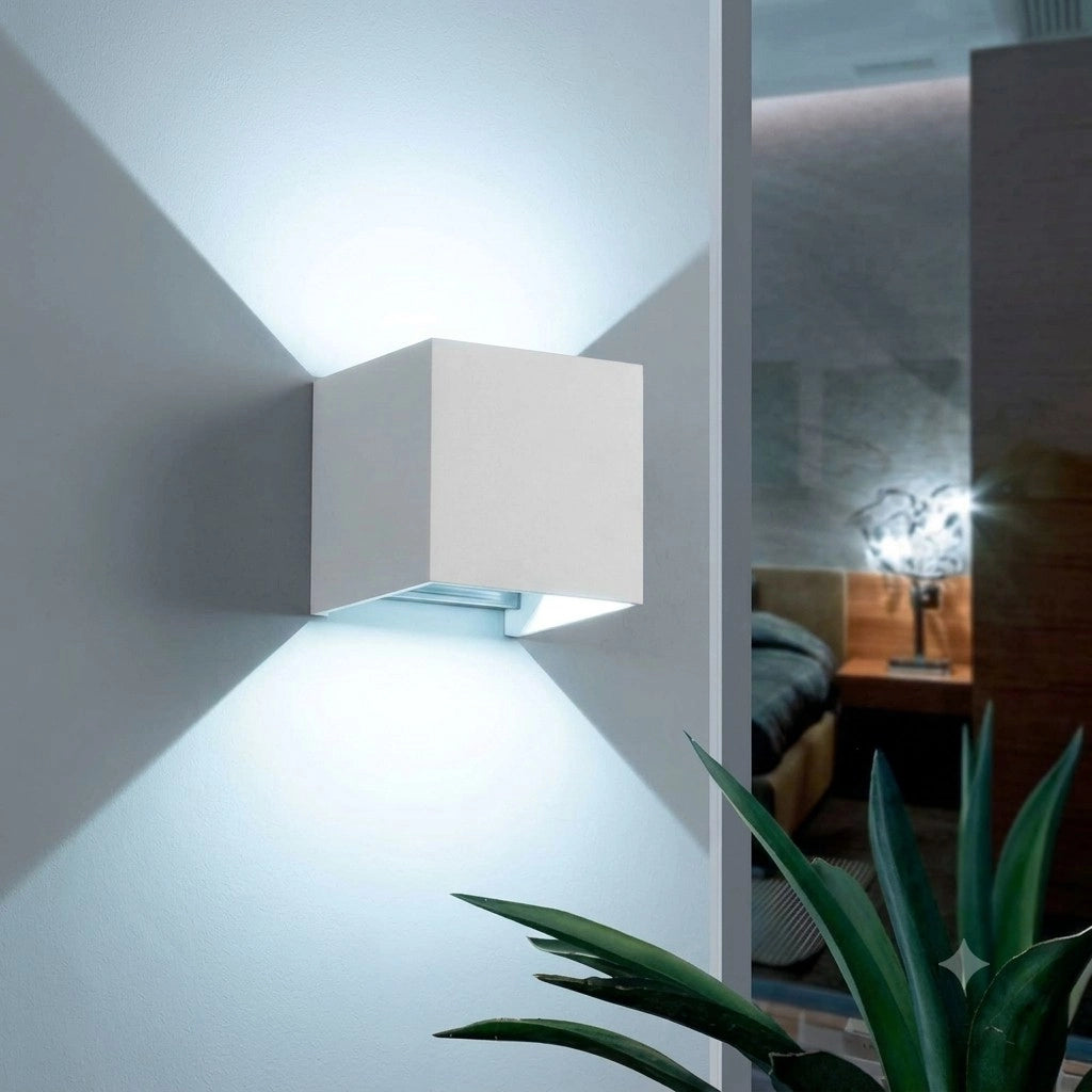 Applique lampada led 12W giardino esterni cubo IP65 doppia luce regolabile 6500K
