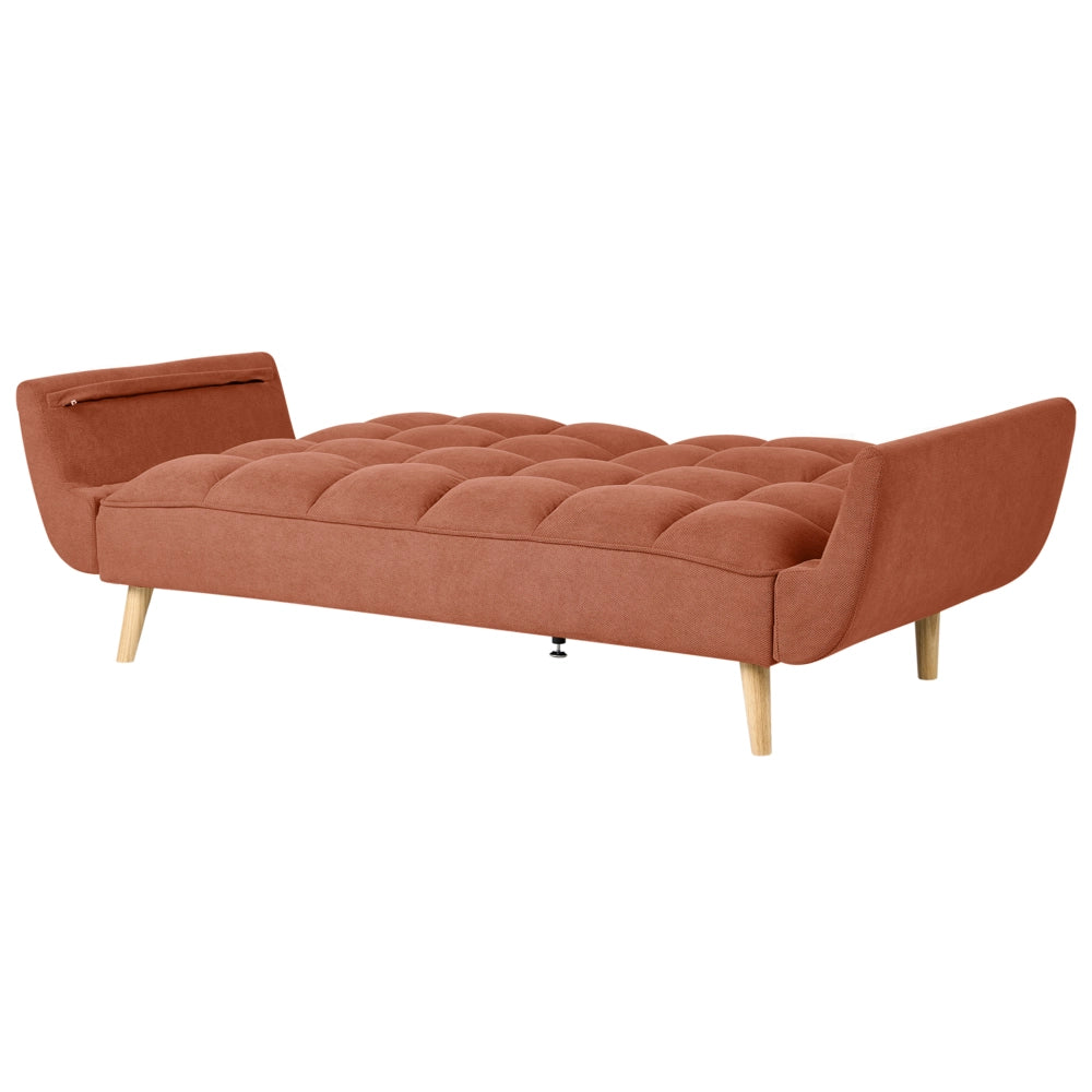 Divano Letto 3 Posti in Tessuto Arancione con Gambe in Legno Imbottitura in Schiuma Schienale Diviso e Imbottitura Biscuit Idrorepellente