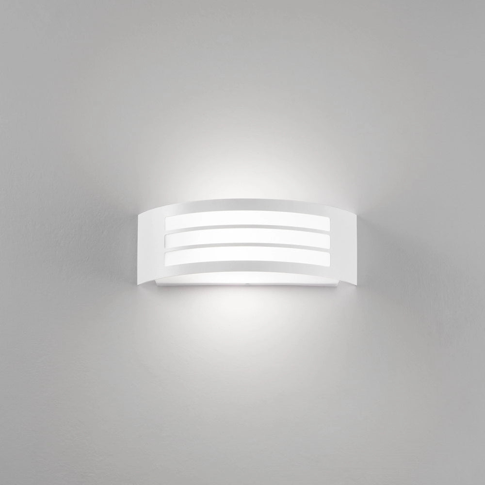 APPLIQUE SOLIX BIANCO 1XE27 IP44 32X10X9CM