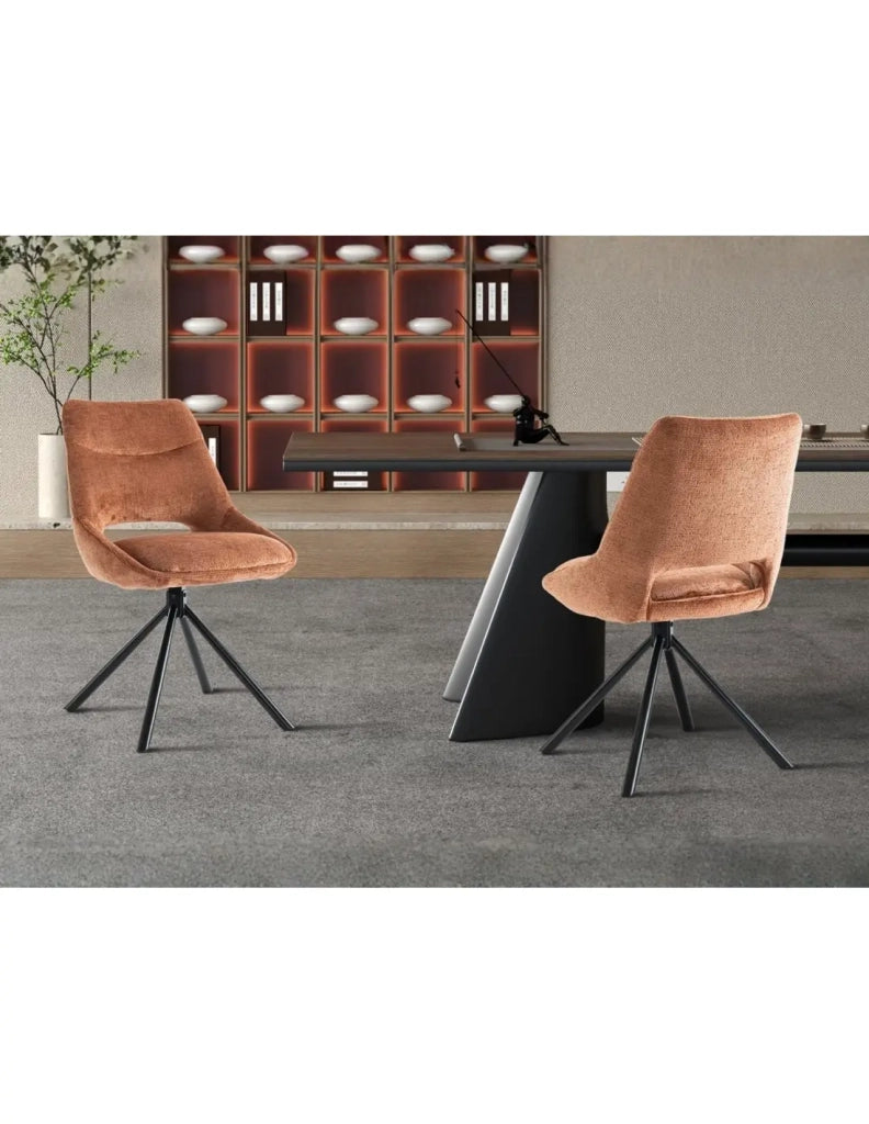 Set di 2 sedie YUMENA - Tessuto color ruggine - Gambe in metallo - Design compatto - Eleganza calda e moderna