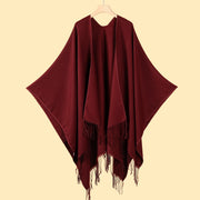 Sciarpa/stola da donna classica a tinta unita con nappe e spacco.