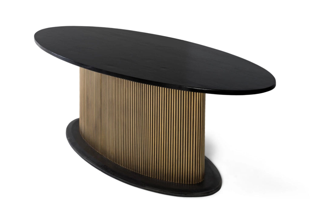Tavolo da pranzo con piano in legno di mango e base dorata 220 cm