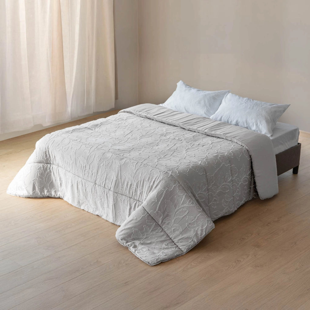 Trapunta Invernale Matrimoniale Lavorazione Jacquard Elegante Morbida Calda Prodotto Italiano 460 Grammi Piumone Due Piazze Inverno Piumino Disegno Floreale Fiori  Grigio