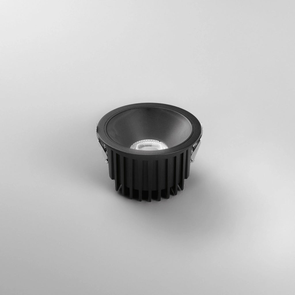 INCASSO LED QUANTUM NERO 18W 2000LM CCT 3000K / 4000K / 6500K IP44 13,5X8,5CM