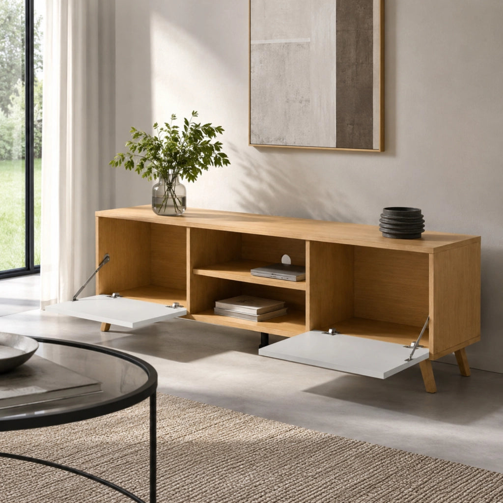 Mobile TV Contemporaneo Con 2 Ante Battenti Ripiani Centrali Aperti Gambe Design Scandinavo Per Televisori Fino A 75 Pollici 180 X 39,6 X 49 Cm Bianco E Rovere