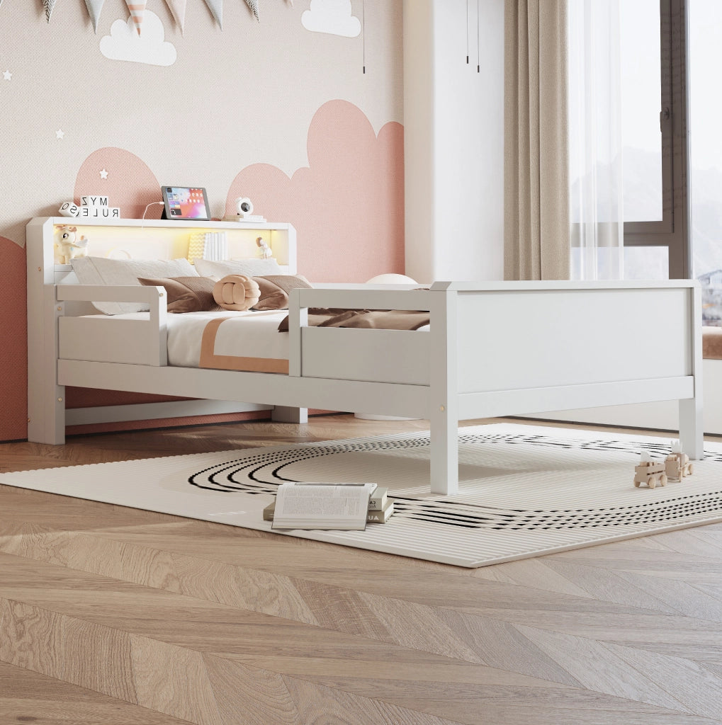 Letto singolo per bambini 90x200 cm con LED, USB-C e testiera con vano
