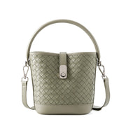 Borsa a tracolla da donna in vera pelle, colore verde.